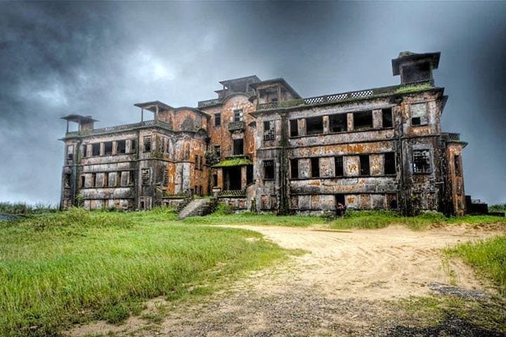Exploring Bokor Hill Station: Kampot’s Mountain Ruins & Sunset River Cruise photo 3