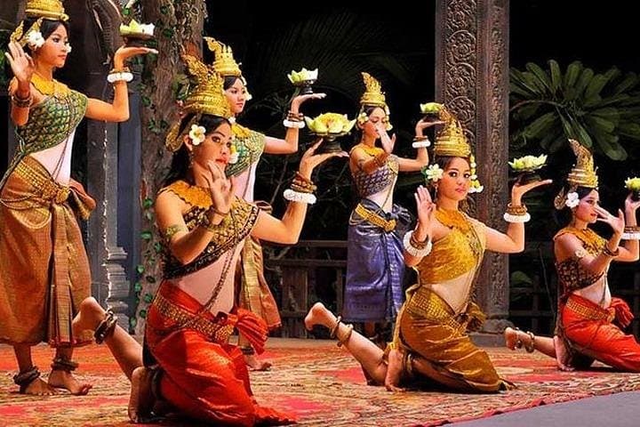 Apsara Dance & Buffet in Siem Reap: Traditional Khmer Performance with Tuk‑Tuk Pickup photo 6