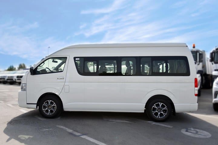 Dubai Airport Shuttle Departure Transfer: Reliable One-Way Minibus to DXB photo 3