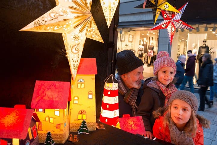 Düsseldorf Christmas Markets Walking Tour — Old Town Mulled Wine & Museum Entry photo 3