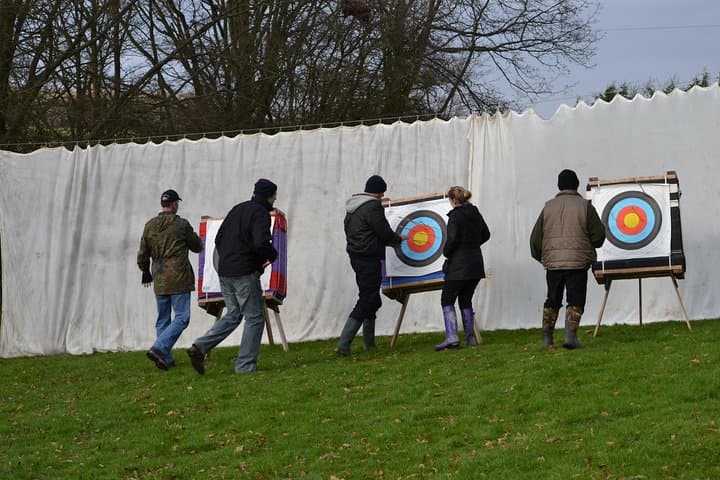 Brighton Archery Session: One-Hour Target Practice and Games