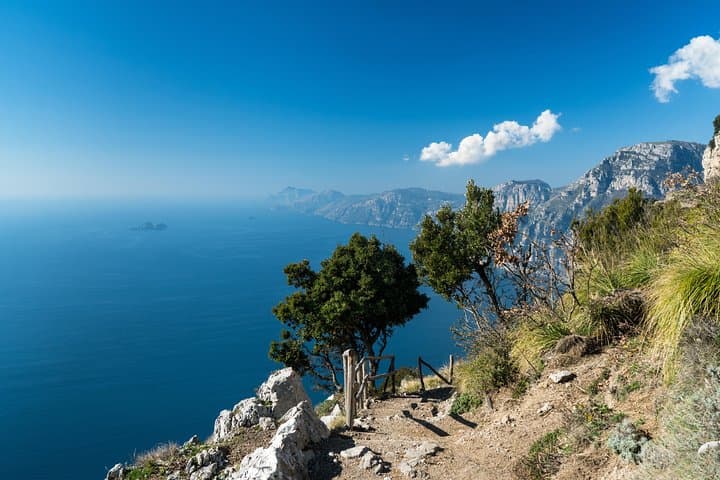 Private Jeanneau Leader Boat Tour of the Amalfi Coast and Capri photo 4