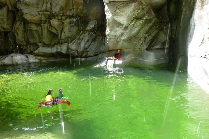 Advanced Canyoning Day Trip from Füssen — High Jumps, Waterfalls & Natural Slides photo 4
