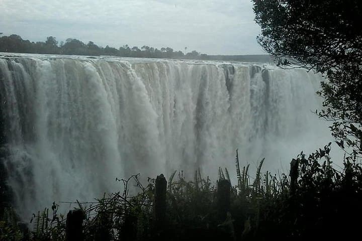 Guided Victoria Falls Tour: Zimbabwe Side Views of Mosi-oa-Tunya photo 2