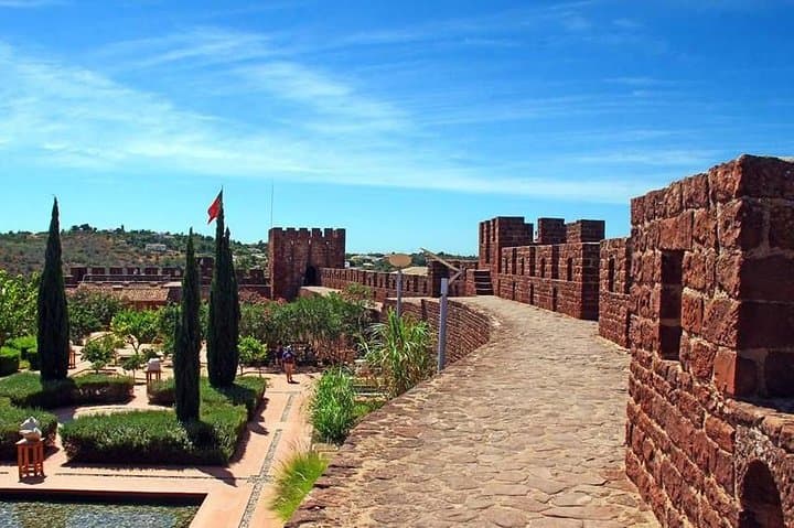 Explore Silves Castle and Old Town: Private Tour with Chapel of Bones Stop photo 5