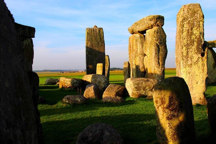 Stonehenge & Windsor Castle Day Tour from London: Historic Monuments in One Day photo 2