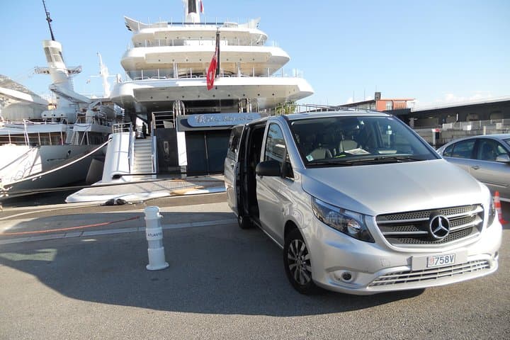Private French Riviera Minivan Tour: Monaco, Nice & Èze Highlights