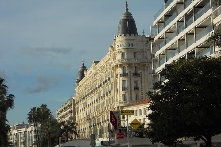 Private French Riviera Minivan Tour: Monaco, Nice & Èze Highlights photo 5