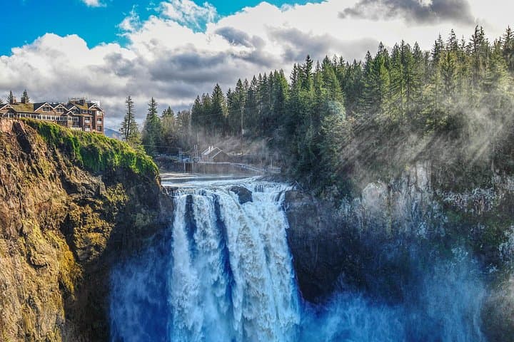 Snoqualmie Falls and Woodinville Wine Tasting Small-Group Tour from Seattle photo 2