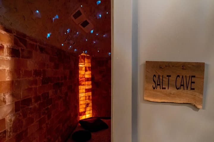 Midtown Manhattan Acupuncture Near Bryant Park: Holistic Relief & Facial Rejuvenation photo 4
