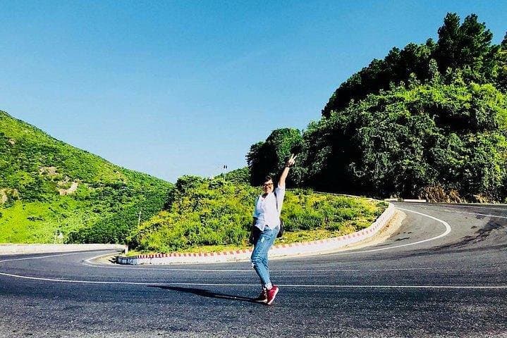 Da Nang Hai Van Pass & Lang Co Beach — Full-Day Scenic Tour photo 6