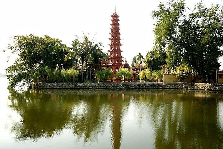 Half-Day Hanoi Hidden Gems and Historic Sites Tour photo 5
