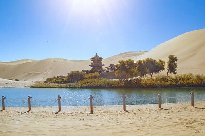 Private Day Tour: Dunhuang Mogao Grottoes, Mingsha Mountain & Crescent Moon Pool photo 4