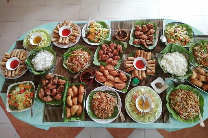 Kawasan Falls Canyoneering: Badian River Jumping, Slides & Local Lunch photo 3