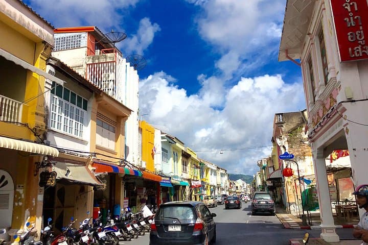 Phuket Food & Art Town Tour: Old Town Culinary, Temple & Cooking Experience photo 2