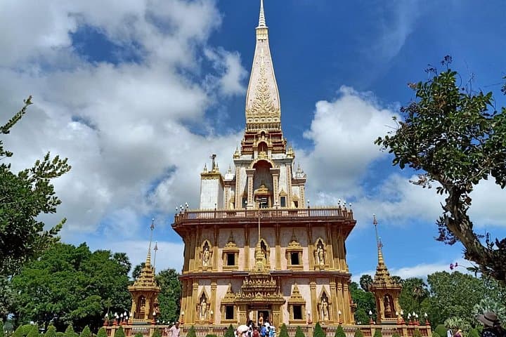 Phuket Food & Art Town Tour: Old Town Culinary, Temple & Cooking Experience photo 3