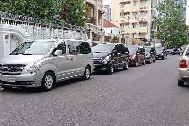 Private Transfer Siem Reap to Phnom Penh — Door-to-Door AC Shuttle with Stops photo 6