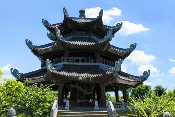 Bai Dinh, Trang An & Mua Cave: Full-Day Boat, Pagoda and Summit Hike from Hanoi photo 5