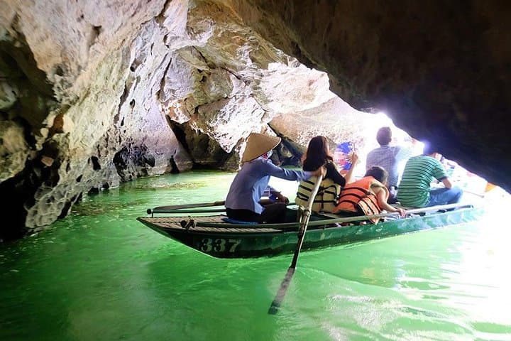 Bai Dinh, Trang An & Mua Cave: Full-Day Boat, Pagoda and Summit Hike from Hanoi photo 6