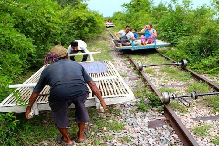 Battambang Full-Day Bamboo Train, Wat Banan & Phnom Sampov Tour photo 4