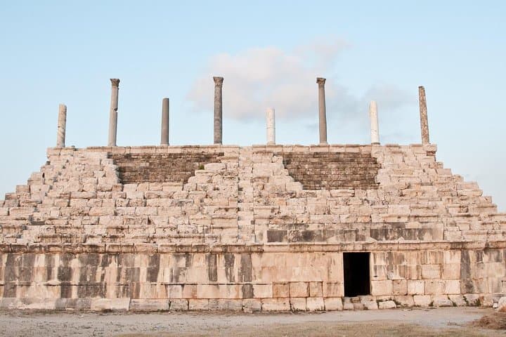 Coastal Phoenician Treasures: Sidon, Tyre & Maghdouche Day Tour from Beirut photo 5