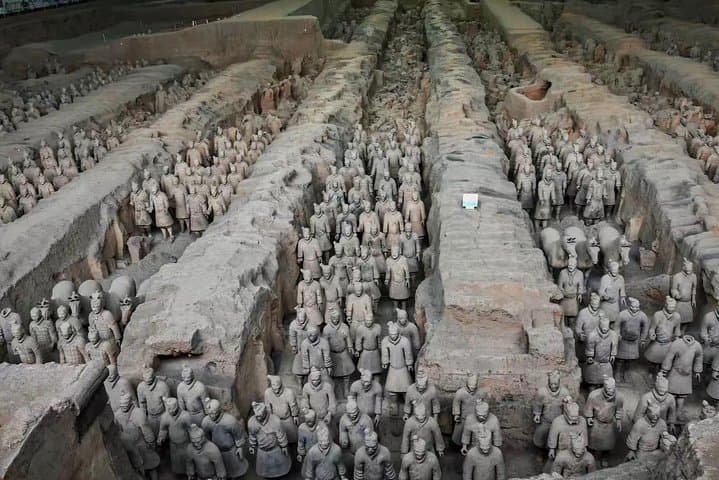 7-Day China Highlights Tour: Great Wall, Terra Cotta Army & Li River photo 2