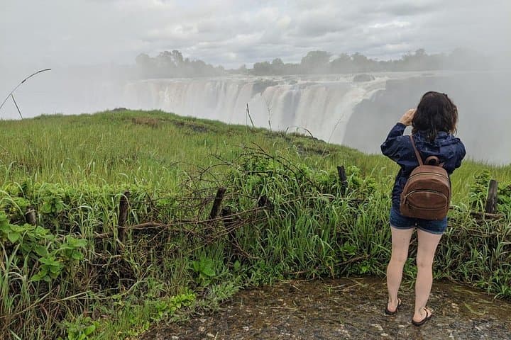 Two-Country Victoria Falls Day Tour: Zimbabwe & Zambia Highlights photo 4