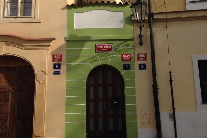 Private Prague Walking Tour: Old Town to New Town with a Licensed Guide photo 4