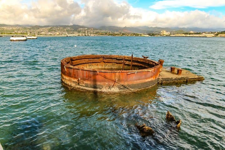 Visiting the USS Arizona Memorial: Complete Pearl Harbor Guide from Waikiki photo 3