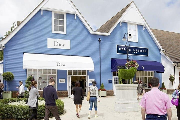 Bicester Village Private Outlet Tour from London — Full-Day Designer Shopping Experience