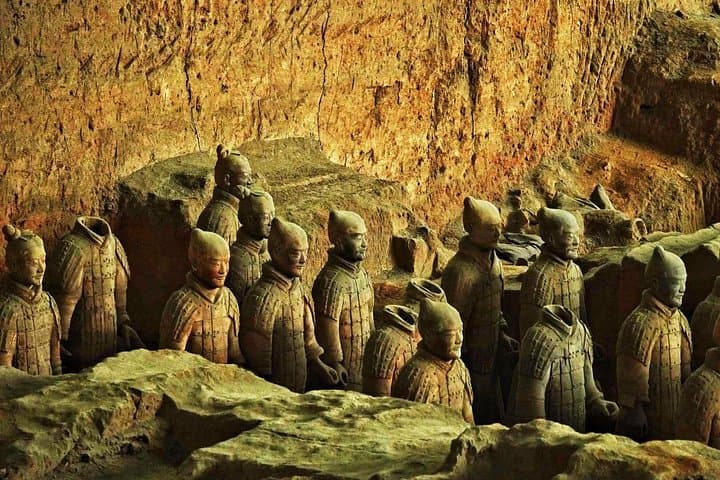 Xi'an 2-Day Private Highlights Tour from Guangzhou — Terracotta Warriors & City Wall photo 3
