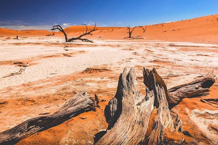 7-Day Namibia Expedition: Sossusvlei, Sesriem & Fish River Canyon