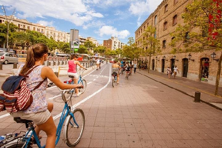 Tapas Bike Tour Barcelona — Gothic Quarter to Barceloneta on Two Wheels photo 2