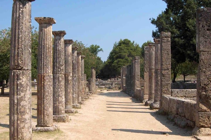 4-day-Argolis-Ancient-Olympia-Delphi-Meteora-private-tour-from-Athens photo 3