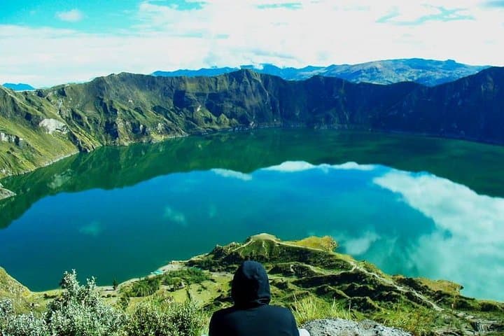 Quilotoa Lagoon: Day Hike to the Crater Lake from Quito photo 3