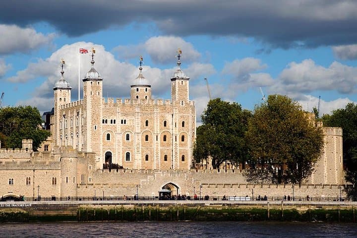 Medieval London Audio Walking Tour: Legends, Ghosts & the Great Fire photo 6