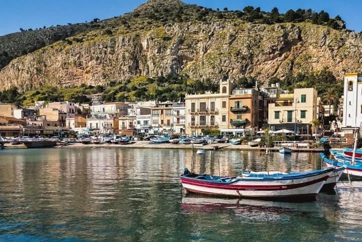 Private Boat Tour Palermo: Snorkel Capo Gallo & Mondello in 4.5 Hours photo 2