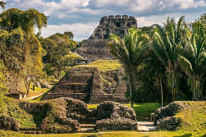 Xunantunich Mayan Ruins Private Tour from San Ignacio — Hand-Cranked Ferry & El Castillo Views photo 3