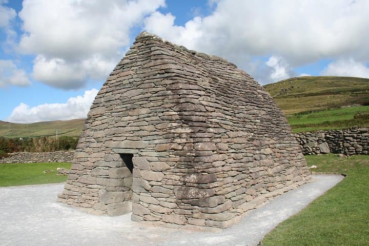 Ultimate 5-Day South of Ireland Private Tour: Explore Castles, Coastlines & Culture photo 3