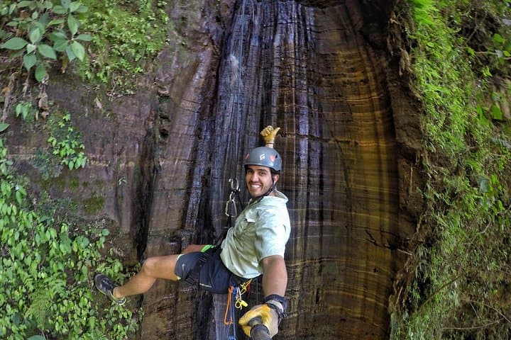 45-Meter Waterfall Rappel Near Antigua — Guided Descent and Safety Tips photo 3