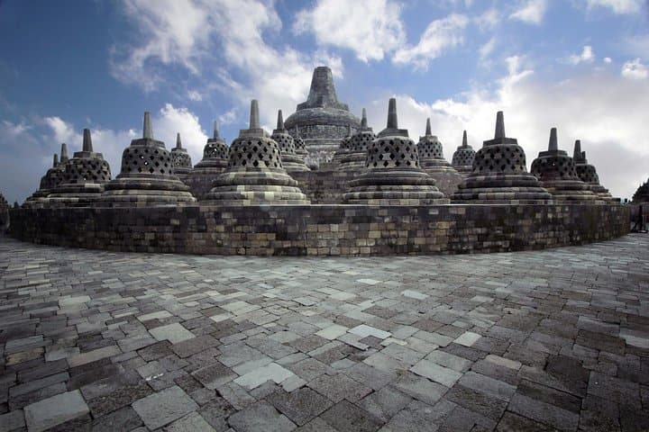 Borobudur & Merapi Lava Tour — Private Full-Day Yogyakarta Adventure