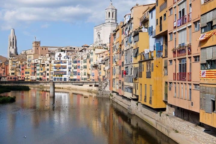 Hidden Gems of Girona: Small-Group Walking Tour of Medieval Streets photo 4
