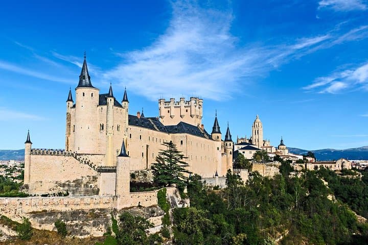 Ávila and Segovia Day Trip from Madrid: Walls, Aqueduct & Alcázar photo 3