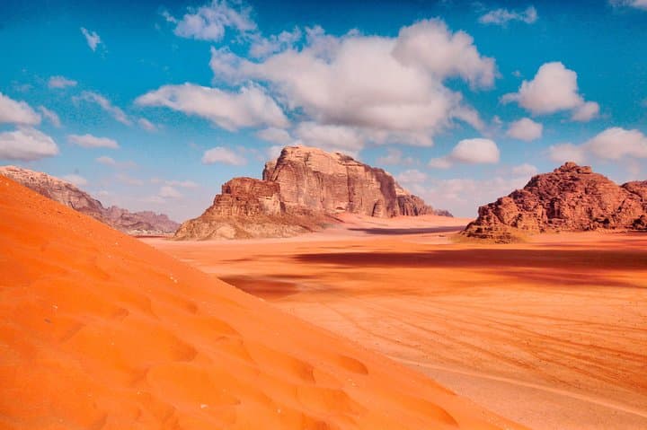 Wadi Rum 4x4 Half-Day Tour and Bedouin Overnight with Sand-Boarding photo 3