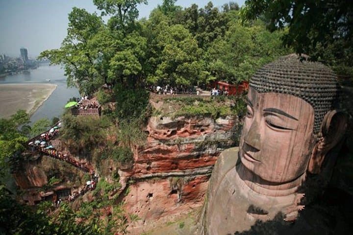 Chengdu Two-Day Private Tour: Leshan Giant Buddha & Mount Emei Guide photo 2