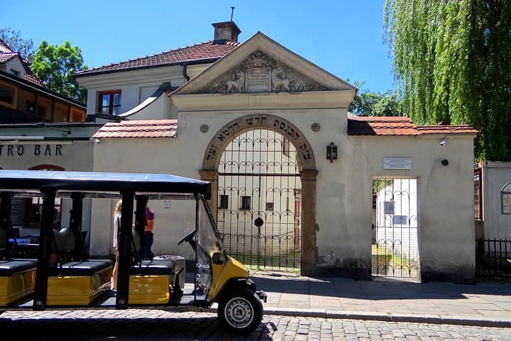 Kazimierz and the Ghetto: 60-Minute Golf Cart Tour of Kraków's Jewish Quarter and Schindler's Factory photo 3