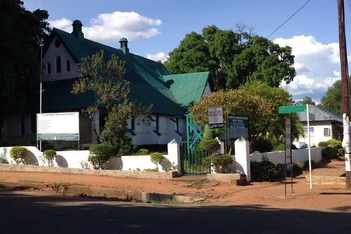 Livingstone Town Tour: Museums, Markets & Colonial Architecture Near Victoria Falls photo 4