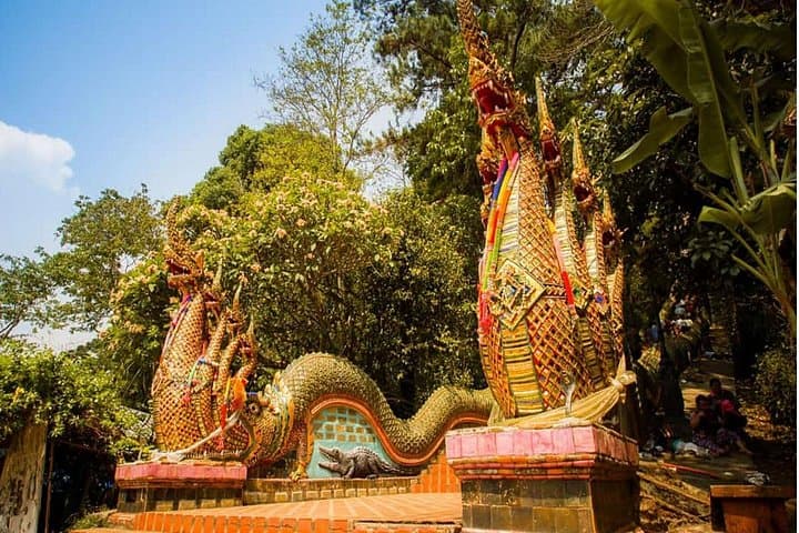 Doi Suthep Sunrise & Alms-Giving Private Tour — Wat Phra That Dawn Ceremony in Chiang Mai photo 3