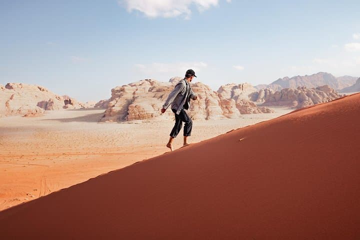 Wadi Rum Two-Day Hike and Bedouin Overnight to Jebel Umm Ad Dami