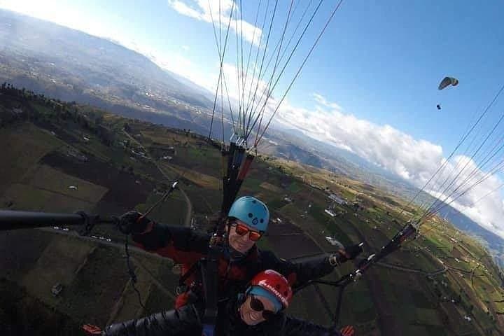 Tandem Paragliding Over Baños: Fly the Andes With Tungurahua in View photo 5